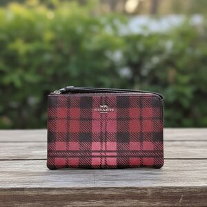Coach Corner Zip Wristlet With Shadow Plaid Print (Coach F23632) (NWT)